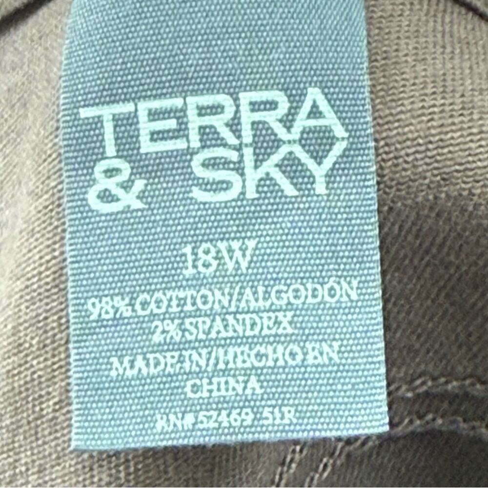 NWT Terra & Sky Women's Plus Size Loose Fit High Rise Barrel Jeans Khaki Size 18 - Picture 9 of 11